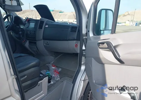 2018 Mercedes-Benz Sprinter 2500 z USA, uszkodzony, nr VIN WD4PE7CD6JP589853